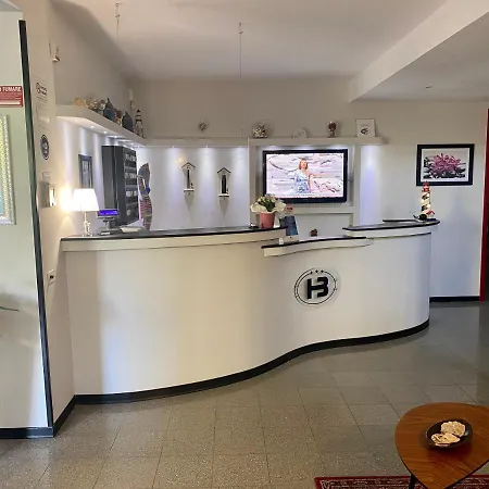 Hotel Betty 3*