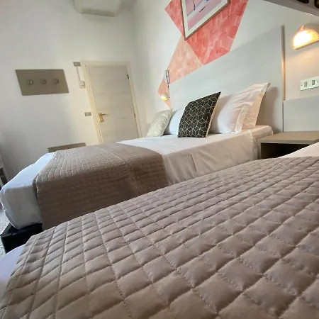 Alevon Hotel