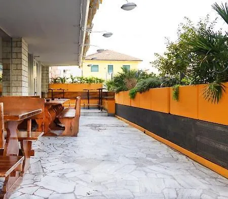 Hotel Morfeo - Young People (adults Only)