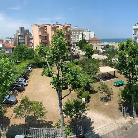 Del Vecchio 3*