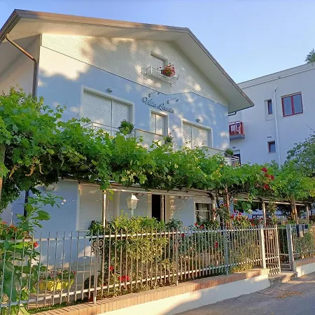 Lauda Bed & Breakfast *