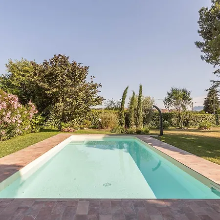 Podere Terrerosse Con Piscina Nell'entroterra Di Villa *
