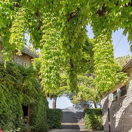 Villa Podere Terrerosse Con Piscina Nell'entroterra Di Rimini