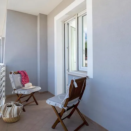 Apartment Miramare