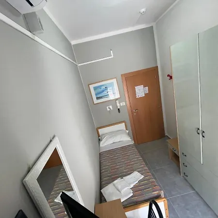 Piccari Nuova Gestione Hotel 3*