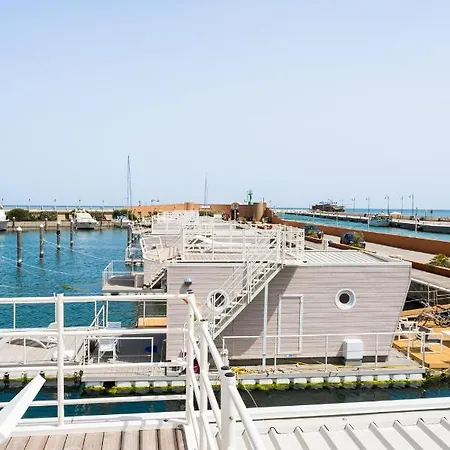Botel House Boat Rimini