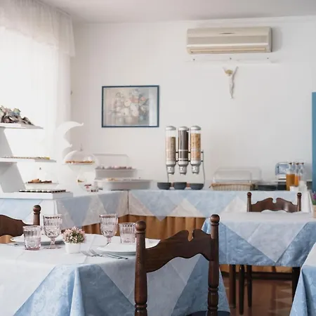 Cheri Otel Rimini