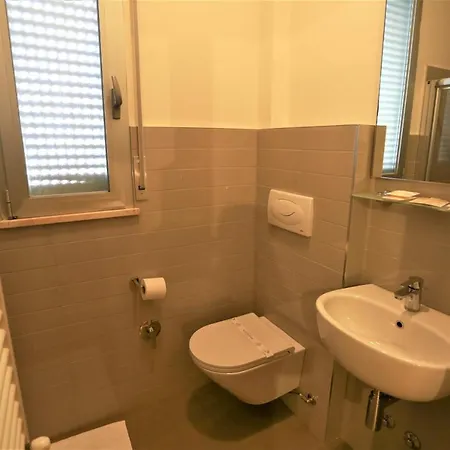 Fedora Hotel 3*