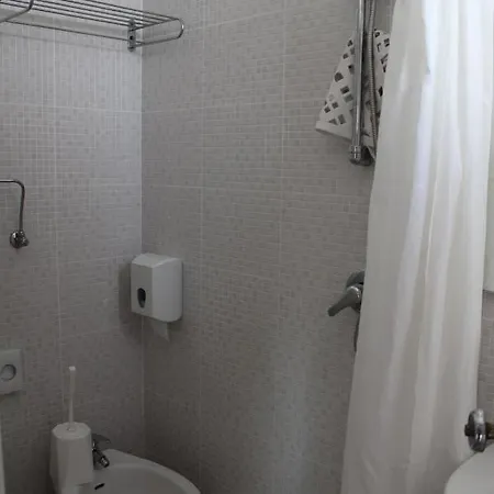 Mora Hotel *