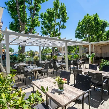 Otel Cristallo Rimini