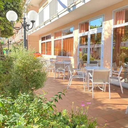 Casadei 3* Rimini