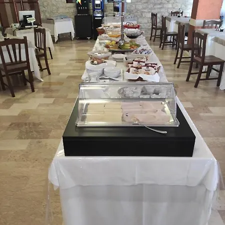 Hotel Prestige Miramare 3*