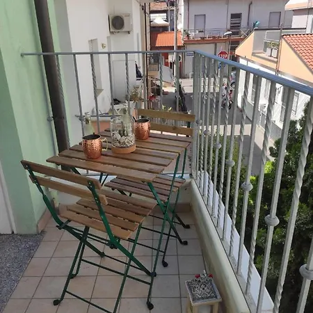 Elegant Apartment