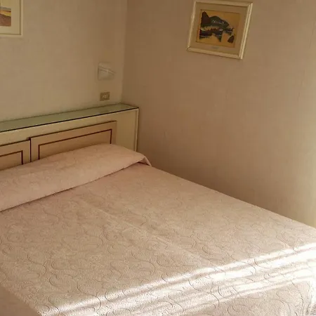 Hotel Ida Hotel 3*