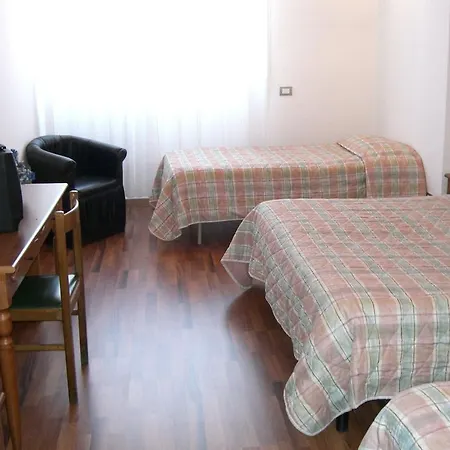Golden Hotel