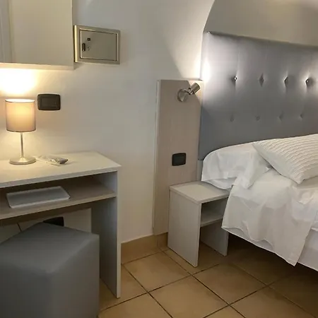 Hotel Noah 3*
