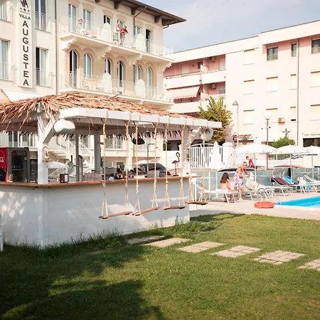 Ξενοδοχείο Augustea 3*
