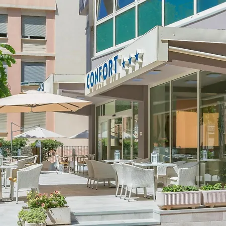 Confort Hotel 3*