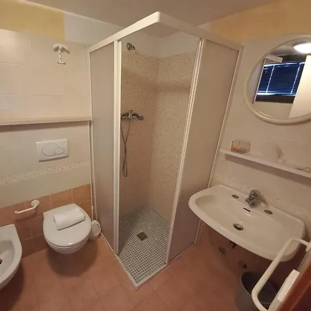 Venere Hotel 3*