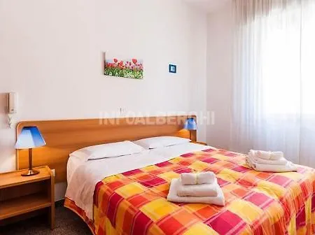 Hotel Franco 3*