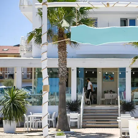 Baldinini 4*