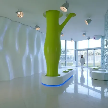 Hotel I-suite