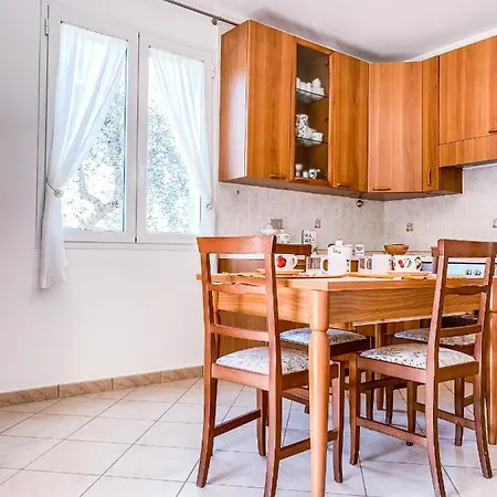 Apartment La Casa Rossa - Affitti Brevi Italia