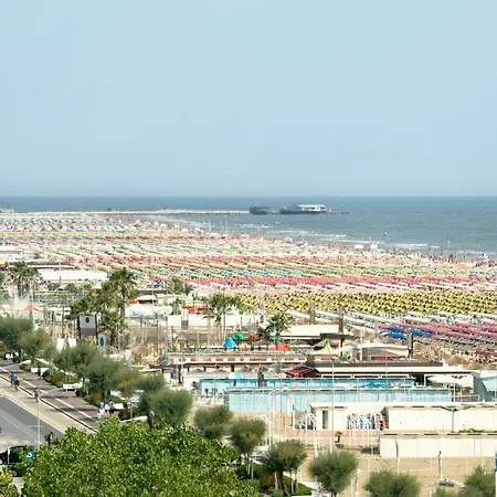 Remin Plaza Hotel