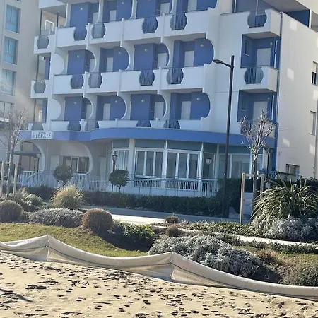 Hotel Ideal