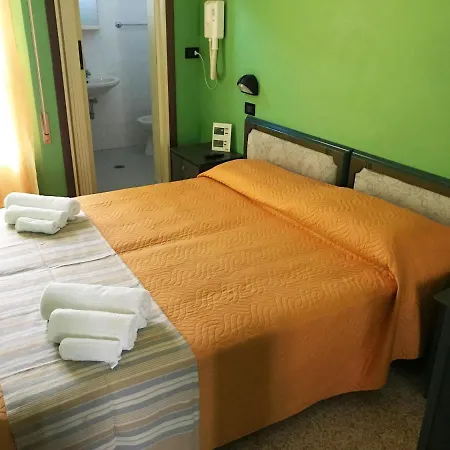 Berna Hotel *