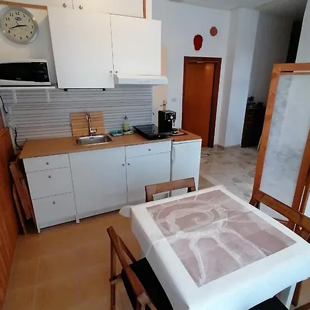 Affittacamere Cariddi * Rimini
