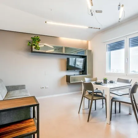 Marina Centro Station Apartment *