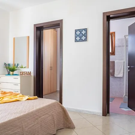 Aparthotel Yellow