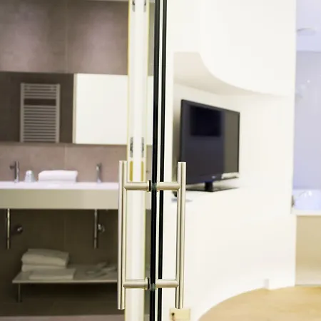 Polo Hotel 4*