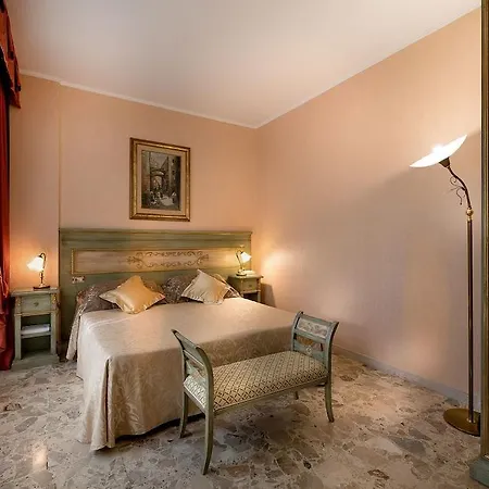 Hotel President 4*