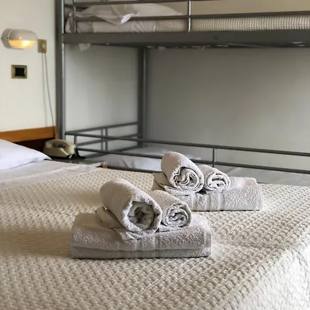Hotel Artide 3*