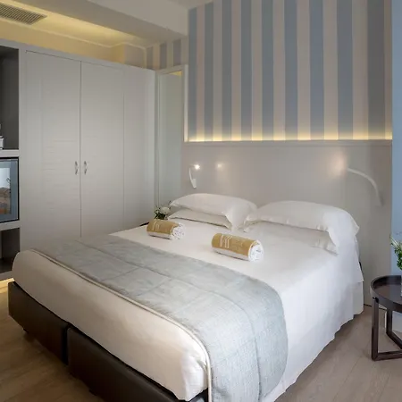 Rosa Riviera 4*