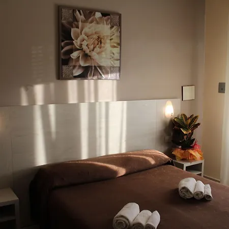 Senyor Hotel