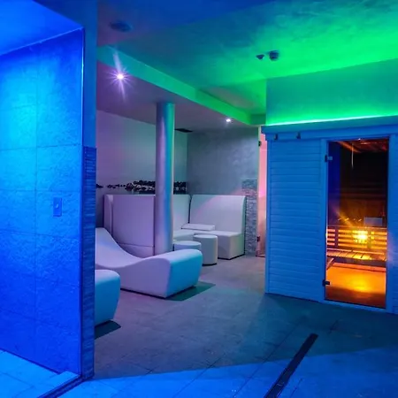 Ferretti Hotel