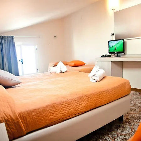 Riviera Mare Life 3*