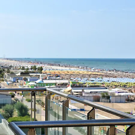 فندق Ascot & 4*
