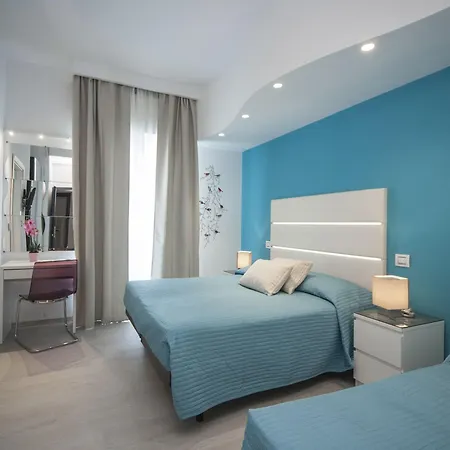 Levante Hotel 4*