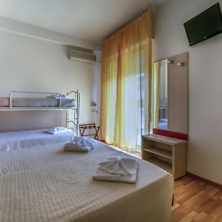 Hotel Stresa 3*