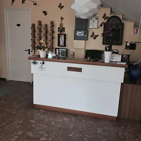 Hotel Nova Dhely Rimini