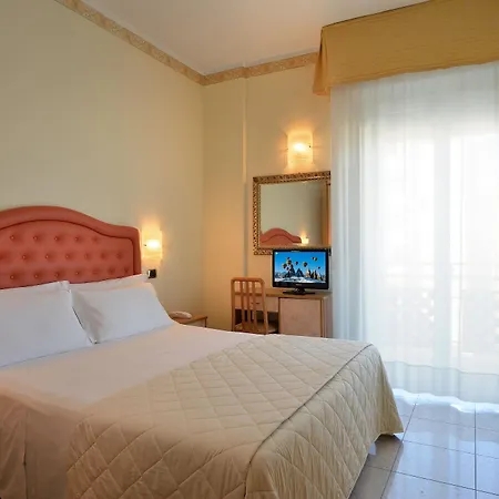 Hotel Gaston 4*