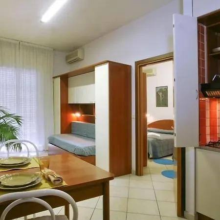 I Girasoli Aparthotel 3*