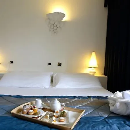 Luxor Hotel 4*