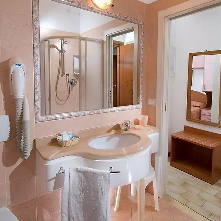 Aragosta Hotel