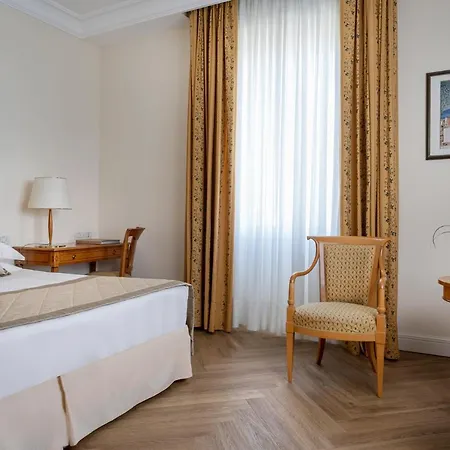 Hotel Residenza Parco Fellini