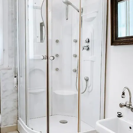 Apartment Dario Campana 74 - Affitti Brevi Italia